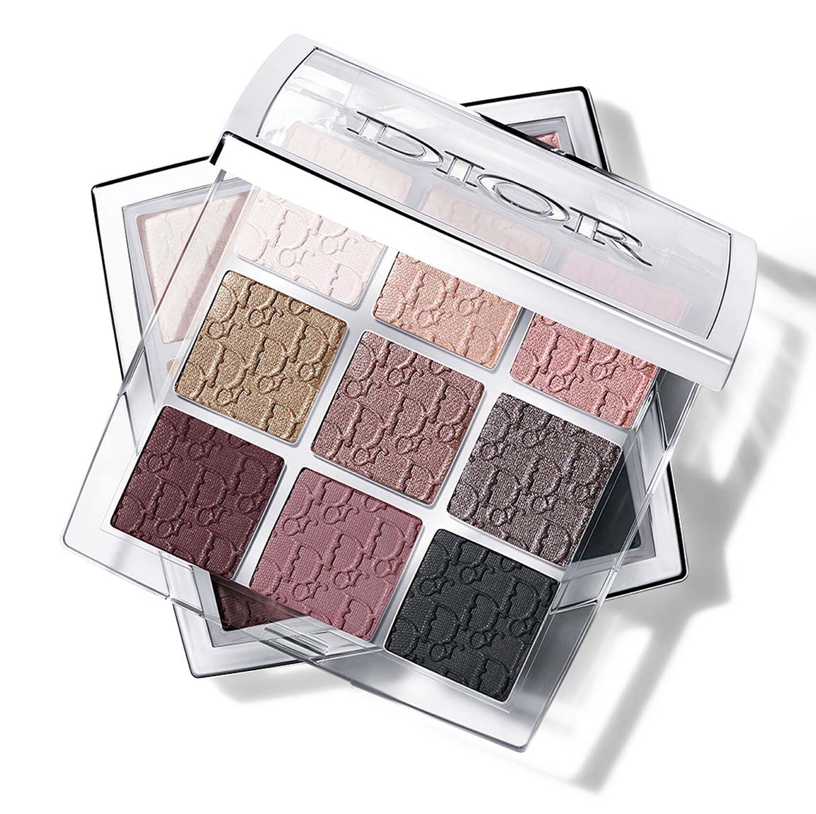 The Mesmeric World of Eyeshadows: A Palette for Every Gaze