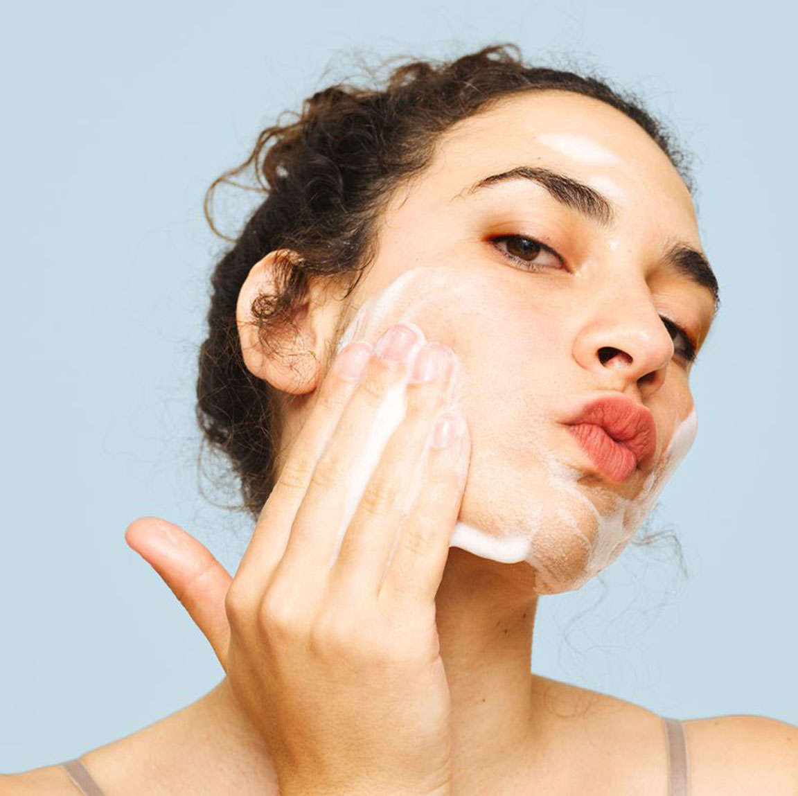 Makeup Removal: Importance and Gentle Techniques